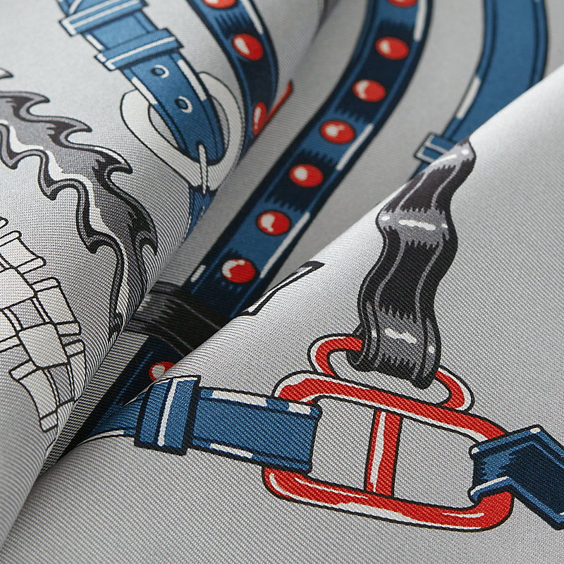 24 Brides et Chaines pocket square 45 - Green | Hermès USA
